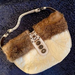 Coach White Quilted Hobo W/Mocha Rabbit FurTrim